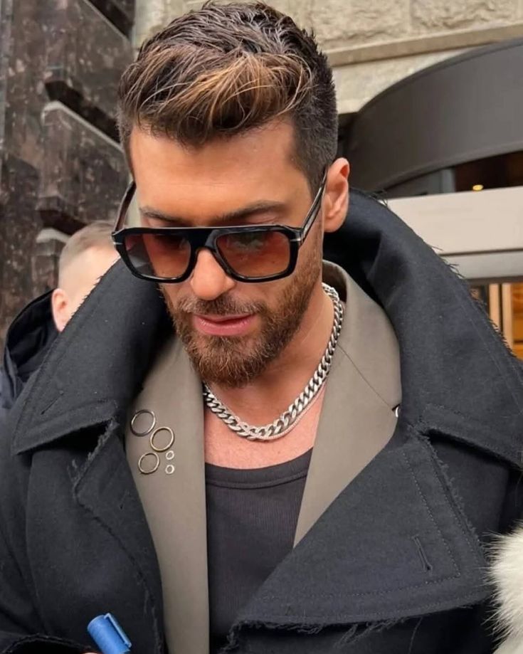 The Untold Story of Can Yaman’s Love Life Over the Years